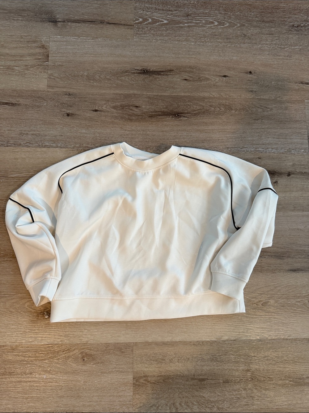 all in motion White Crewneck Sweatshirt with Black Piping